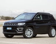 2020 Jeep Compass Limited 4xe [EU-spec] - Front Three-Quarter Wallpaper 190x150
