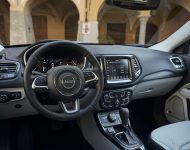 2020 Jeep Compass Limited 4xe [EU-spec] - Interior Wallpaper 190x150