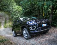 2020 Jeep Compass Limited 4xe [EU-spec] - Off-Road Wallpaper 190x150