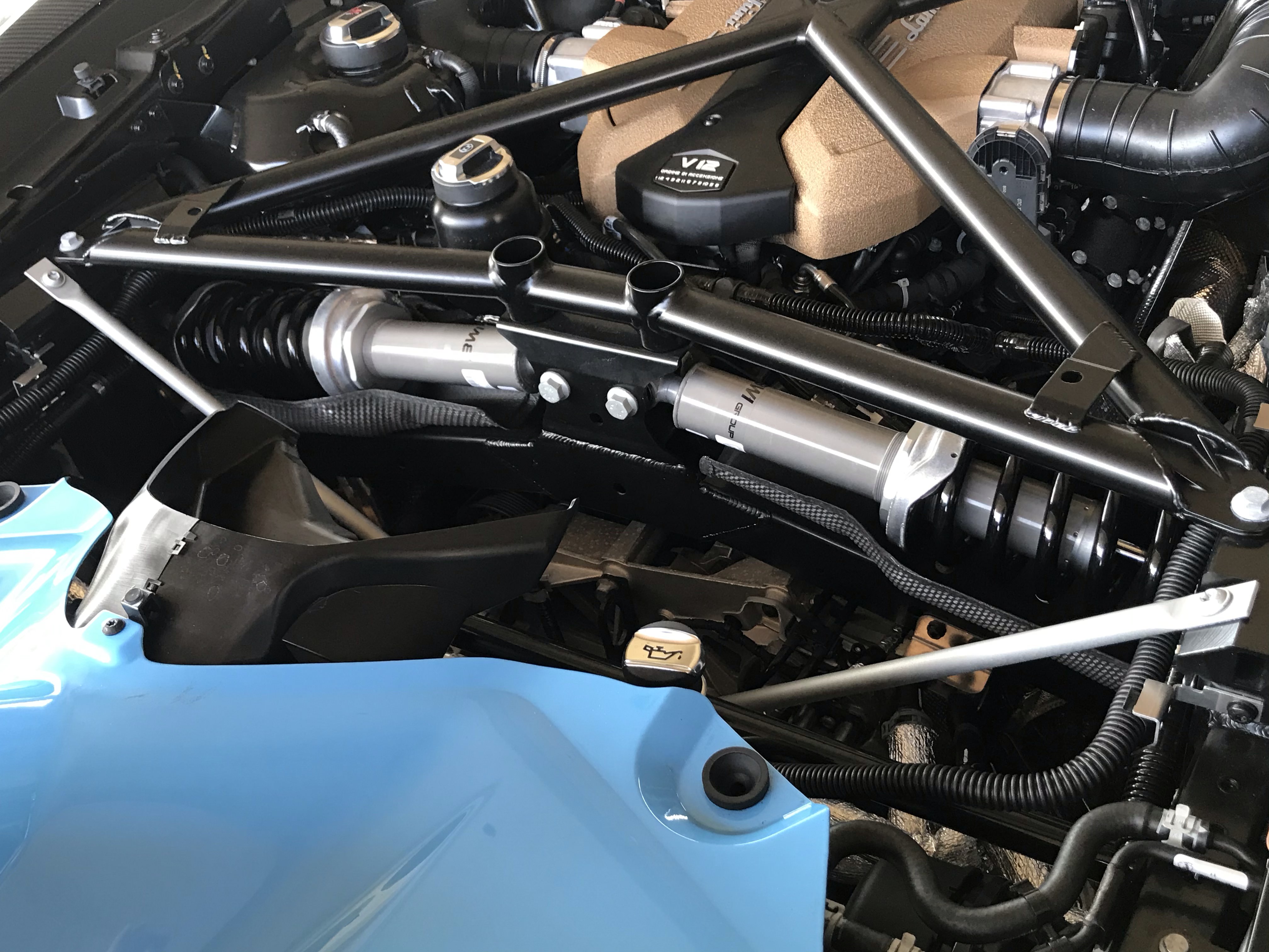 Download 2020 Lamborghini Aventador SVJ Roadster - Engine HD Wallpaper 4032x3024 #56