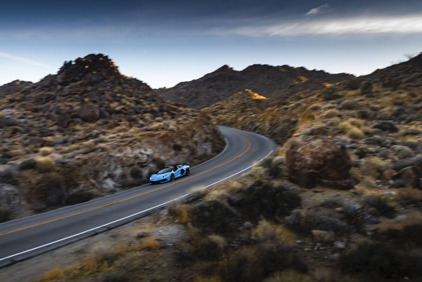 2020 Lamborghini Aventador SVJ Roadster - Front Three-Quarter Wallpaper 850x567 #36