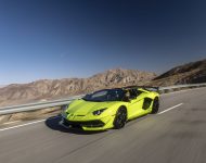 2020 Lamborghini Aventador SVJ Roadster - Front Three-Quarter Wallpaper 190x150