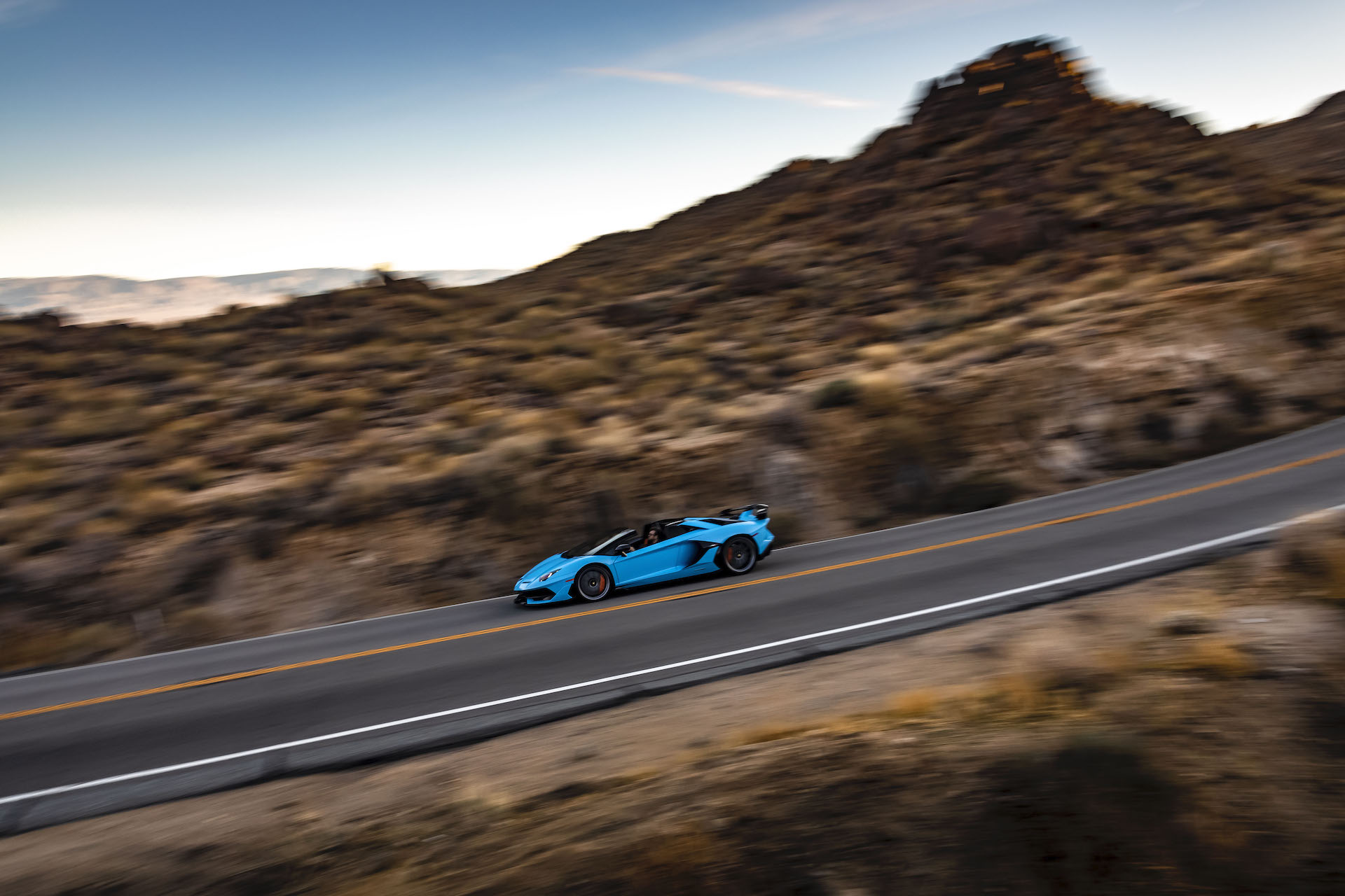 Download 2020 Lamborghini Aventador SVJ Roadster - Front Three-Quarter HD Wallpaper 1920x1280 #37