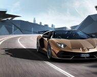 2020 Lamborghini Aventador SVJ Roadster - Front Three-Quarter Wallpaper 190x150