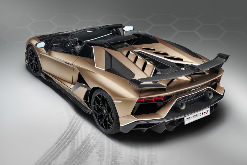2020 Lamborghini Aventador SVJ Roadster - Rear Three-Quarter Wallpaper 850x567 #86