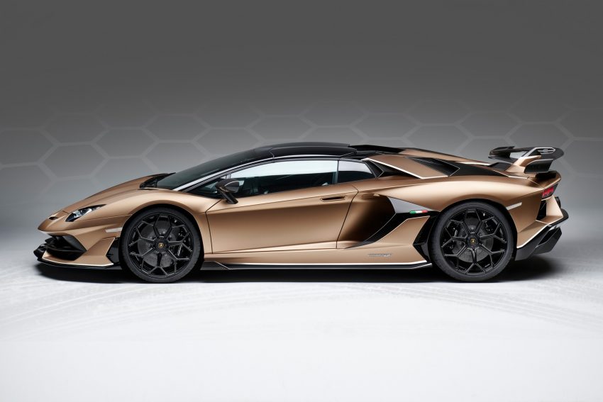 2020 Lamborghini Aventador SVJ Roadster - Side Wallpaper 850x567 #89
