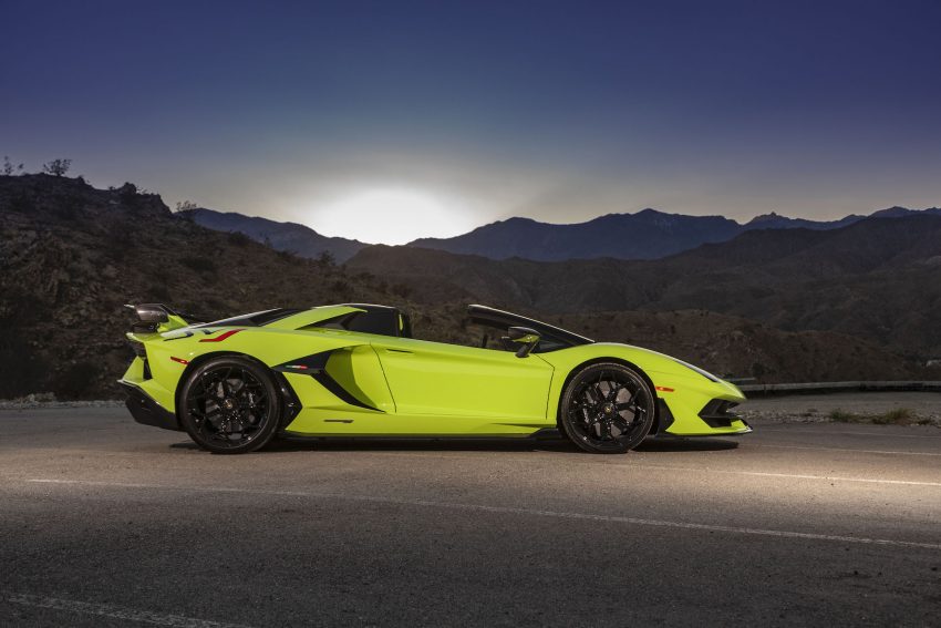 2020 Lamborghini Aventador SVJ Roadster - Side Wallpaper 850x567 #5