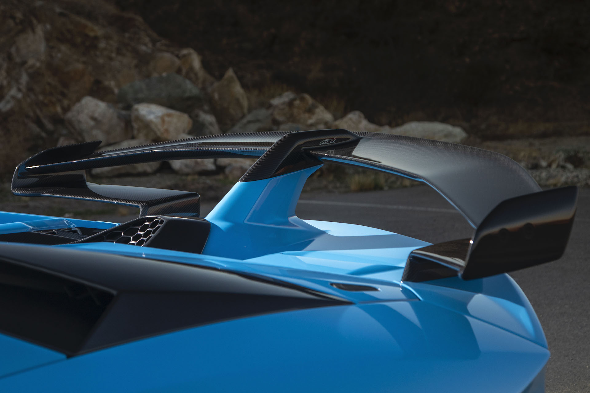 Download 2020 Lamborghini Aventador SVJ Roadster - Spoiler HD Wallpaper 1920x1280 #52