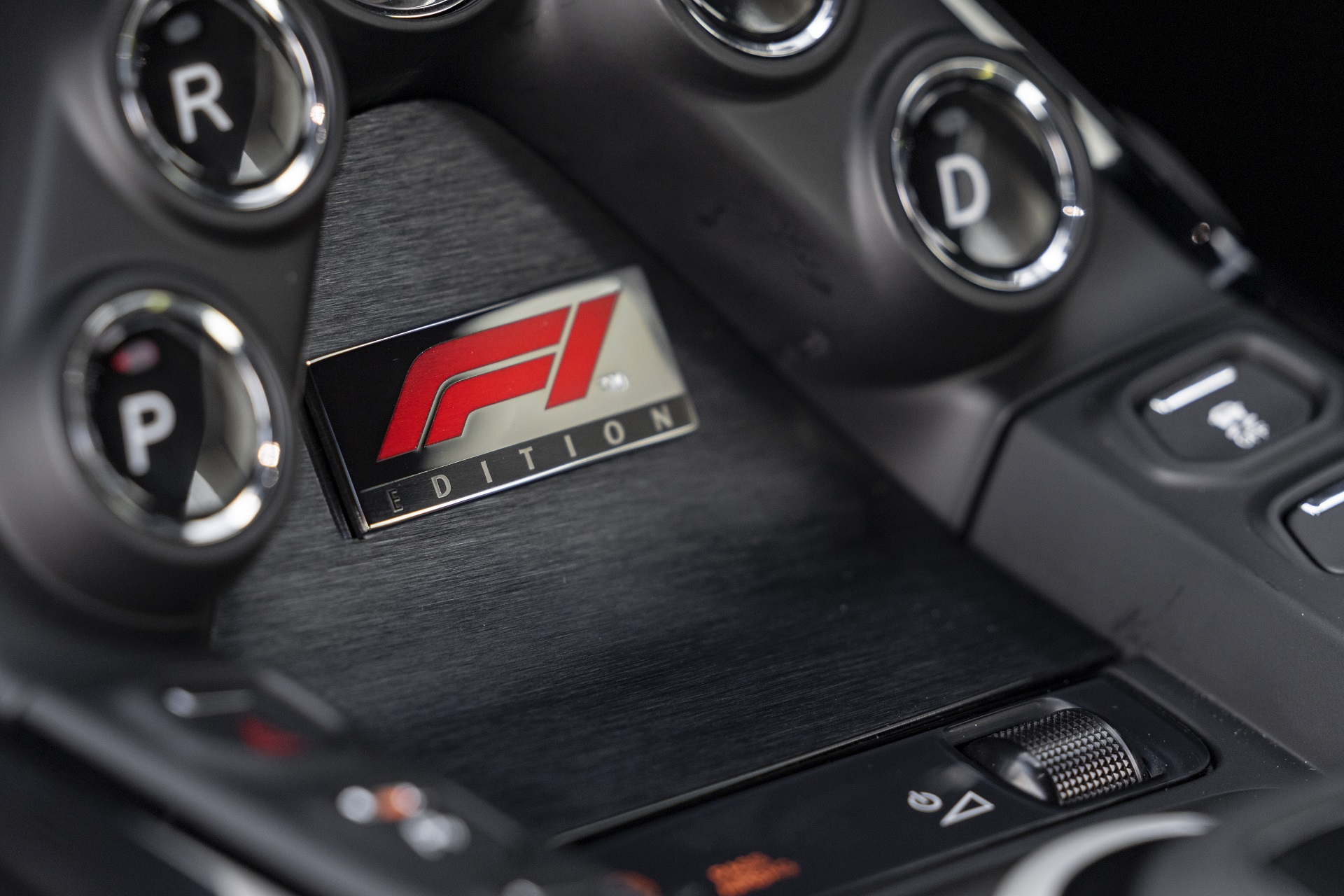 Download 2021 Aston Martin Vantage F1 Edition - Central Console HD Wallpaper 1920x1280 #132