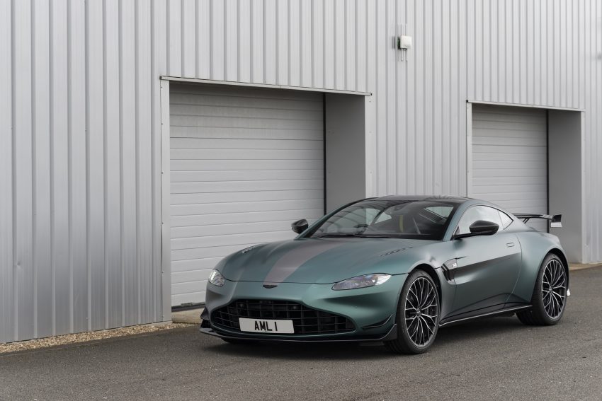 2021 Aston Martin Vantage F1 Edition - Front Three-Quarter Wallpaper 850x567 #98