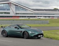 2021 Aston Martin Vantage F1 Edition - Front Three-Quarter Wallpaper 190x150