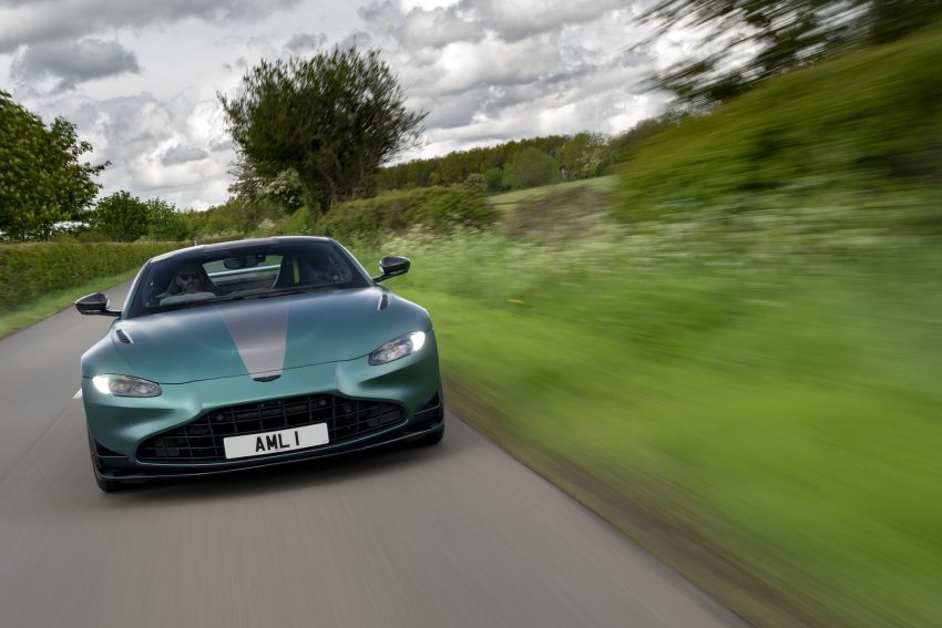 2021 Aston Martin Vantage F1 Edition - Front Wallpaper 850x567 #15