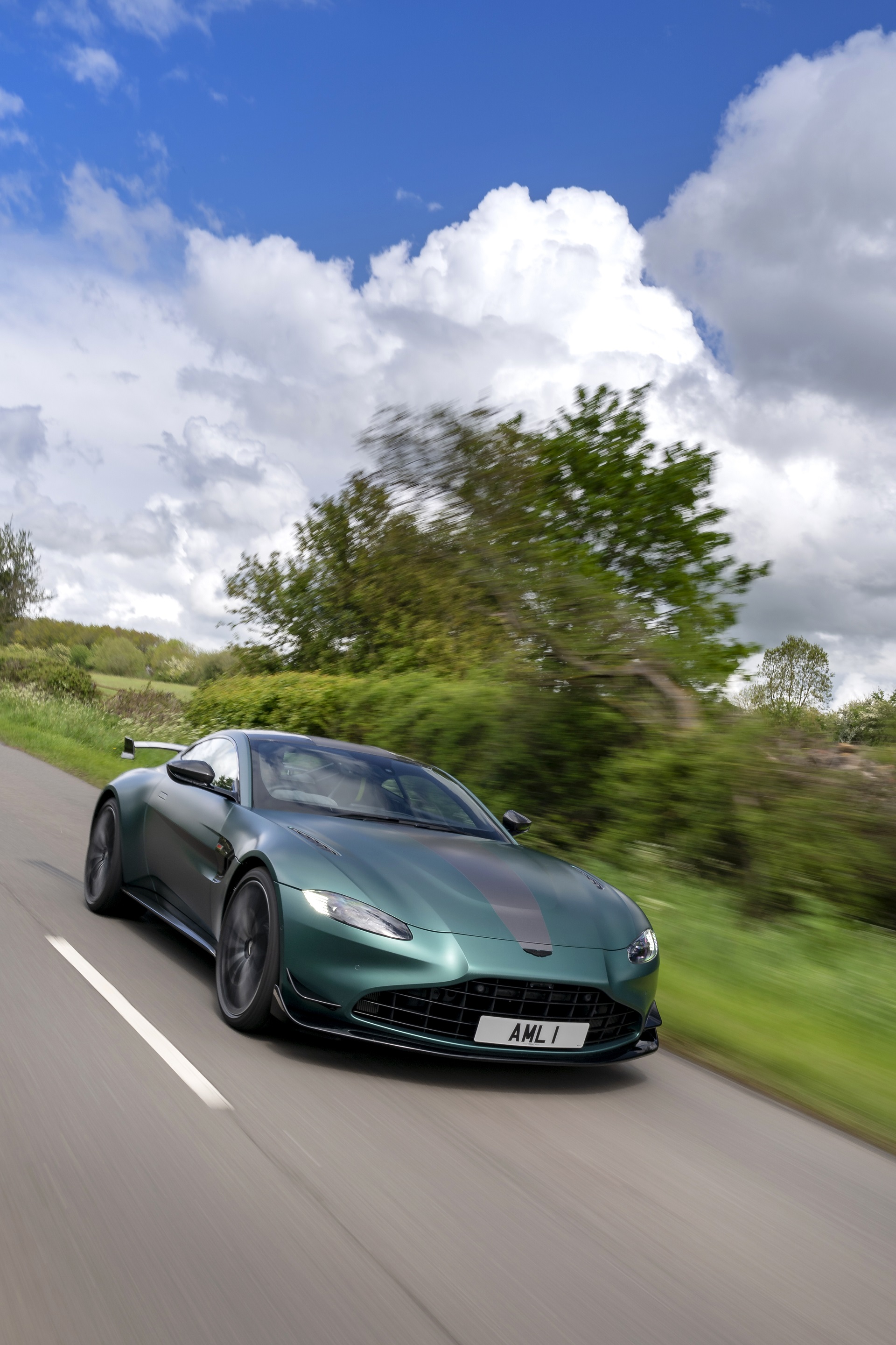 Download 2021 Aston Martin Vantage F1 Edition - Front HD Phone Wallpaper 1920x2880 #30