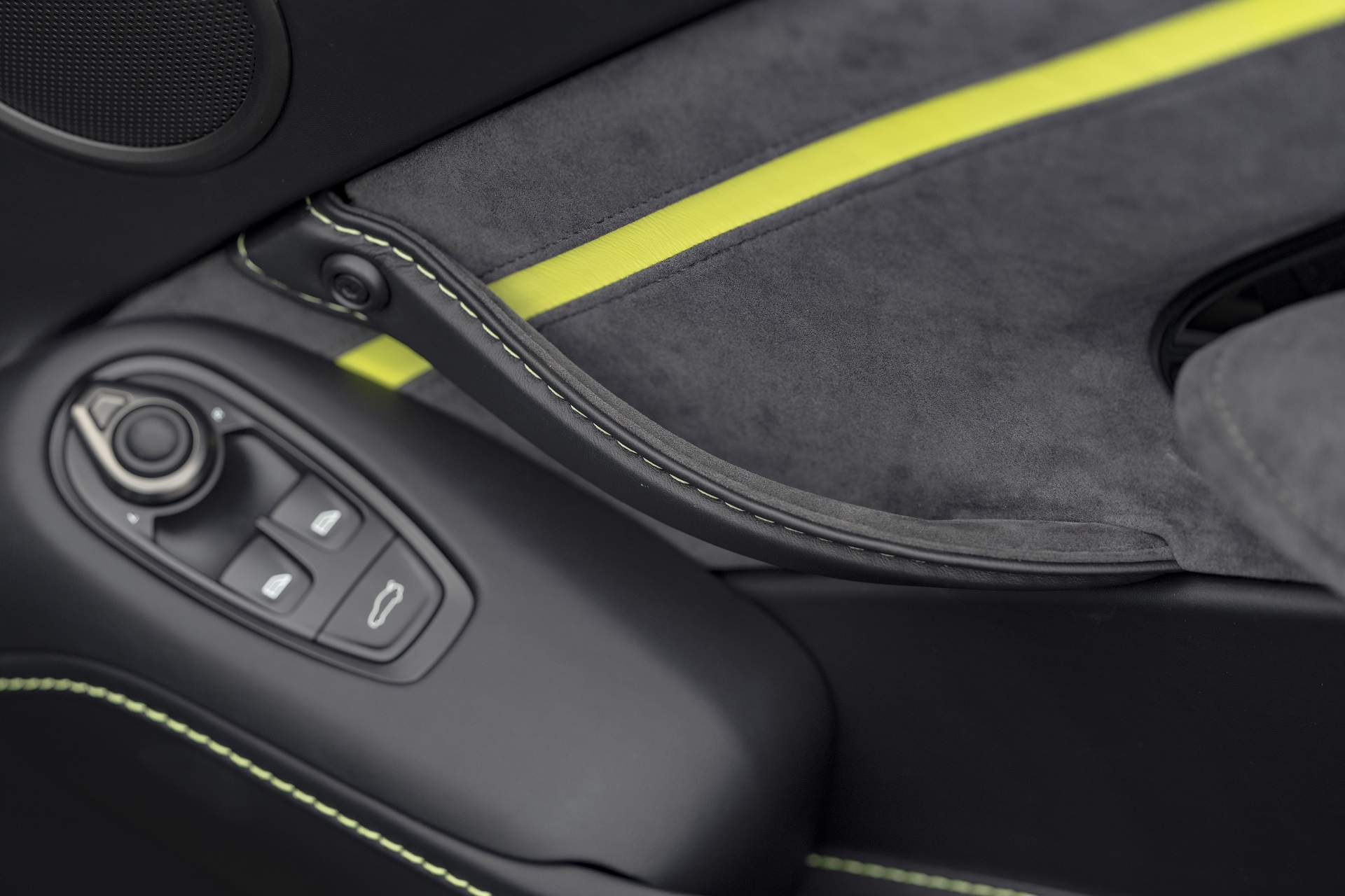 Download 2021 Aston Martin Vantage F1 Edition - Interior, Detail HD Wallpaper 1920x1280 #124