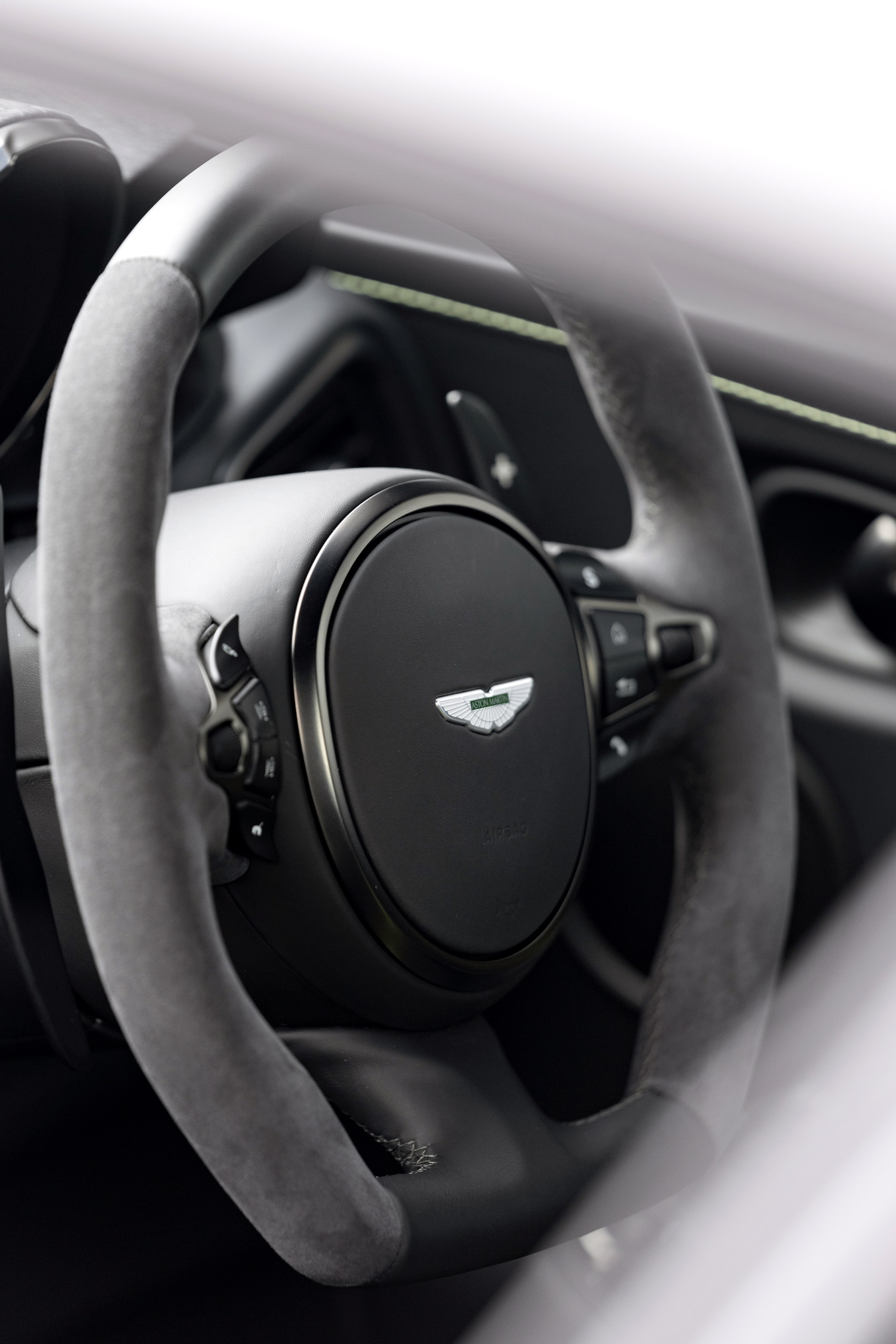 Download 2021 Aston Martin Vantage F1 Edition - Interior, Steering Wheel HD Phone Wallpaper 1920x2880 #129