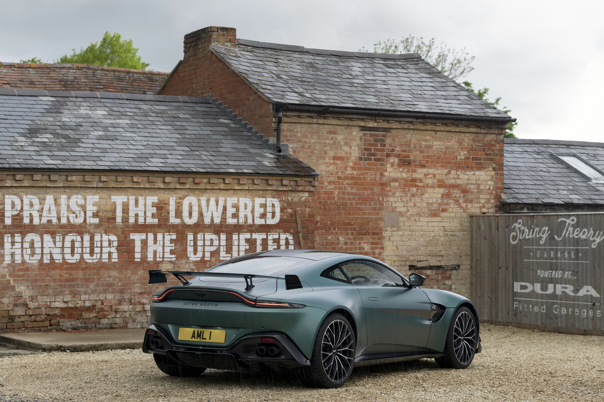 Download 2021 Aston Martin Vantage F1 Edition - Rear Three-Quarter HD Wallpaper 1920x1280 #59