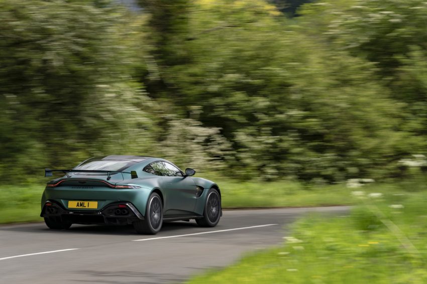 2021 Aston Martin Vantage F1 Edition - Rear Three-Quarter Wallpaper 850x567 #68