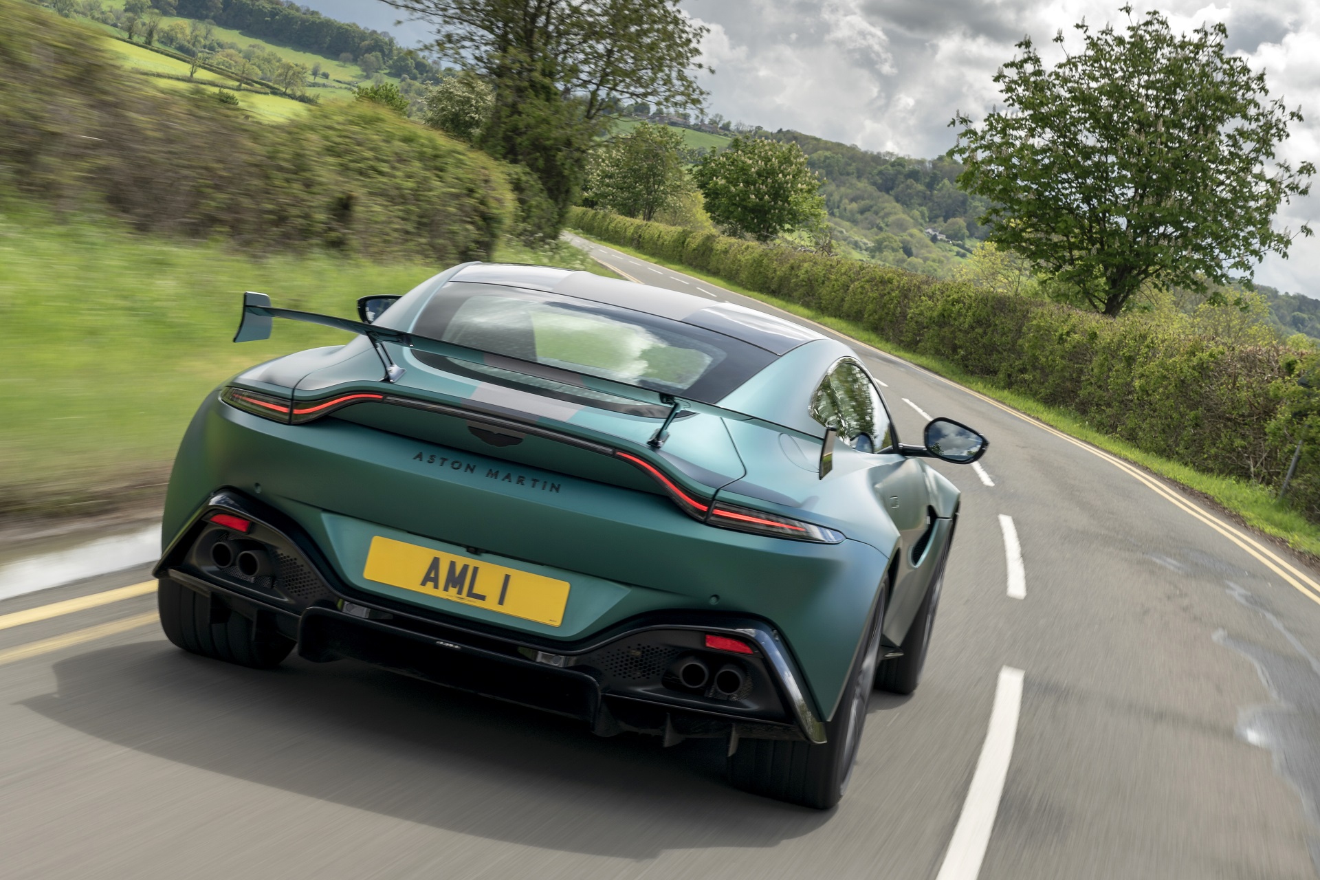 Download 2021 Aston Martin Vantage F1 Edition - Rear HD Wallpaper 1920x1280 #36