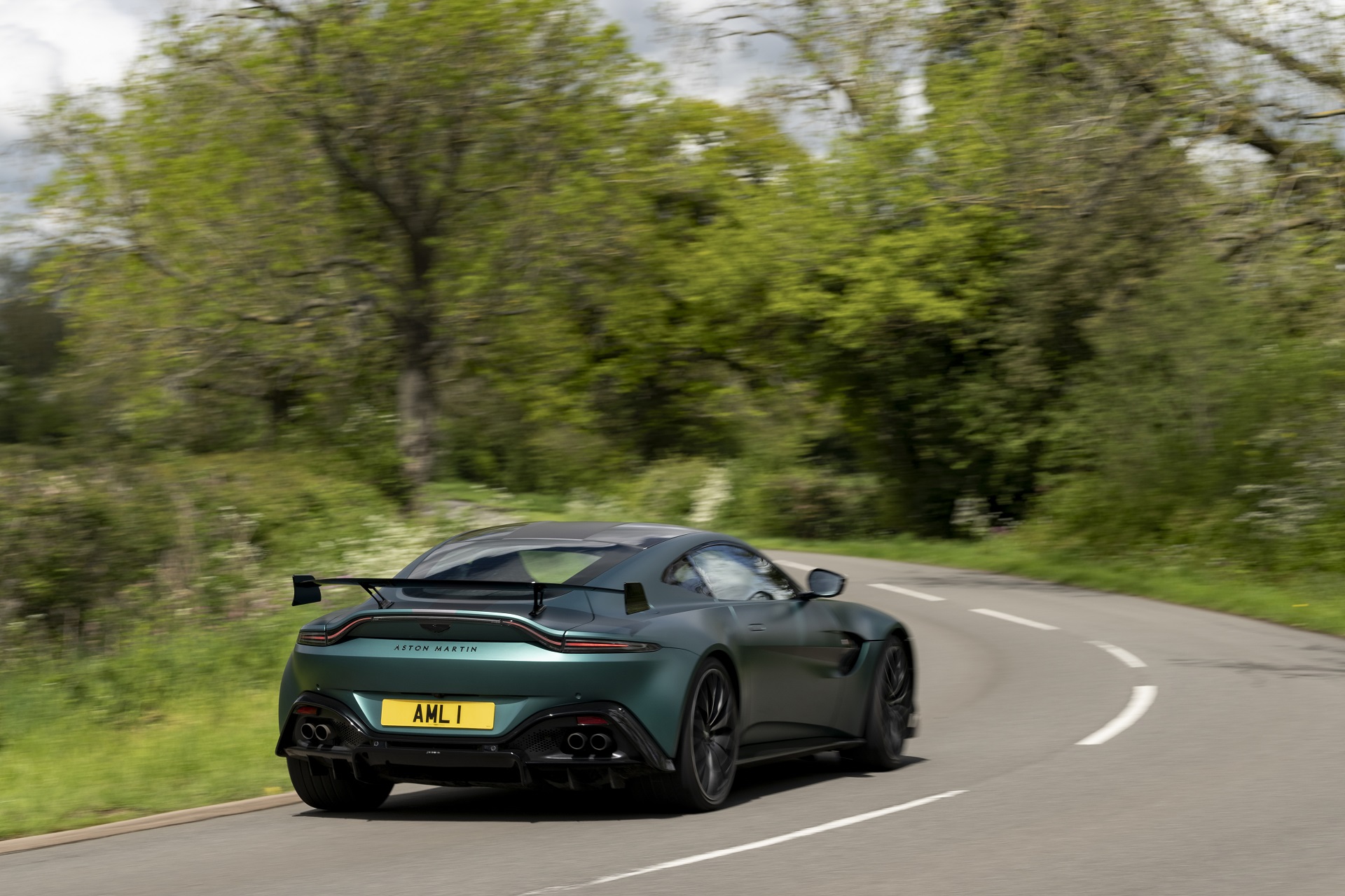 Download 2021 Aston Martin Vantage F1 Edition - Rear HD Wallpaper 1920x1280 #71