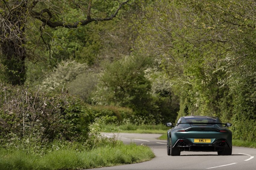 2021 Aston Martin Vantage F1 Edition - Rear Wallpaper 850x567 #75