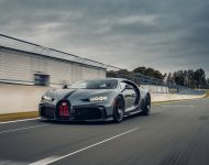 2021 Bugatti Chiron Pur Sport - Front Three-Quarter Wallpaper 190x150