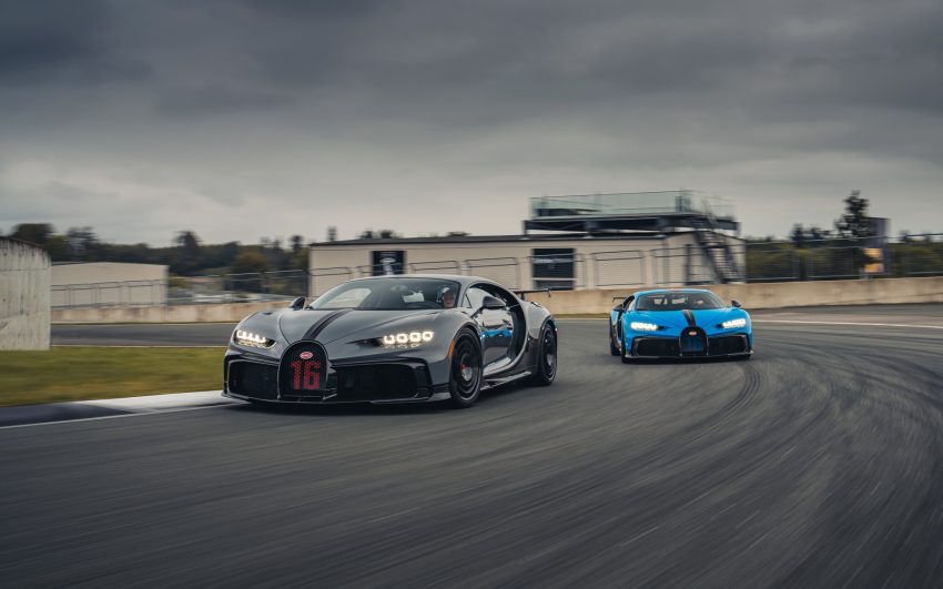 2021 Bugatti Chiron Pur Sport - Front Three-Quarter Wallpaper 850x531 #4