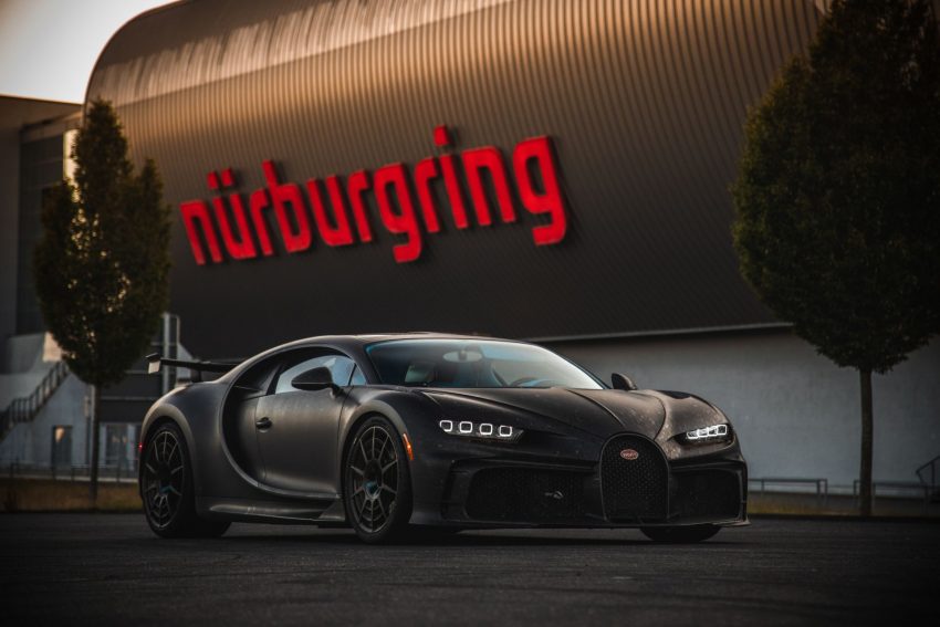 2021 Bugatti Chiron Pur Sport - Front Three-Quarter Wallpaper 850x567 #100