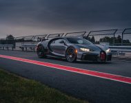 2021 Bugatti Chiron Pur Sport - Front Three-Quarter Wallpaper 190x150