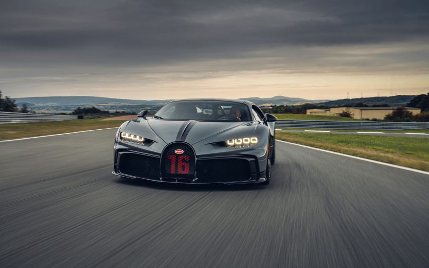 2021 Bugatti Chiron Pur Sport - Front Wallpaper 850x531 #5