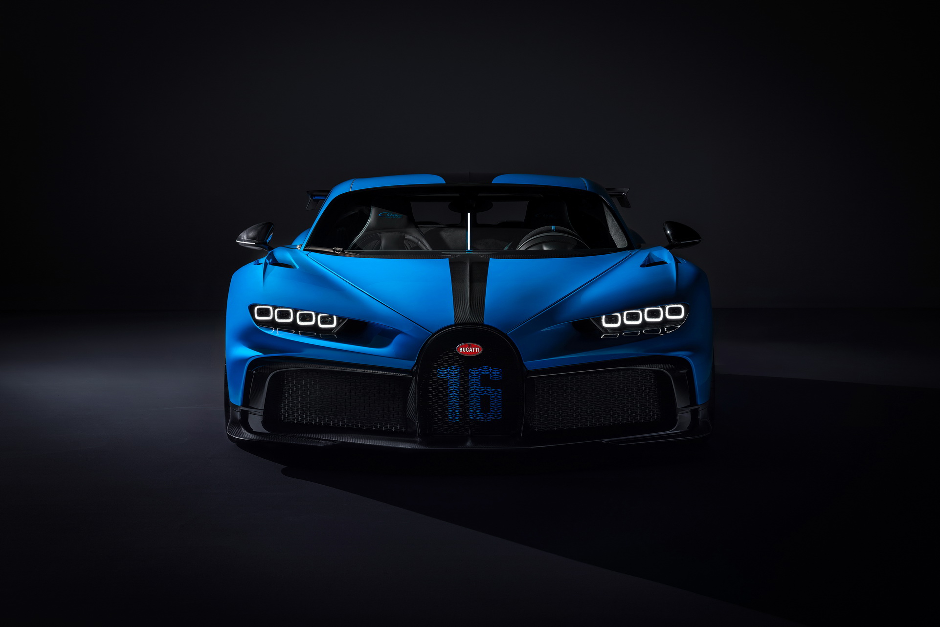 Download 2021 Bugatti Chiron Pur Sport - Front HD Wallpaper 1922x1282 #134