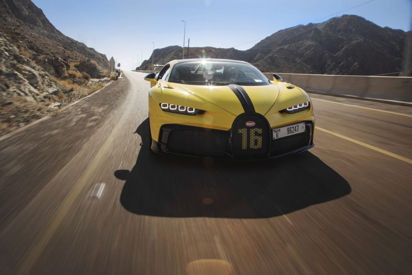 2021 Bugatti Chiron Pur Sport - Front Wallpaper 850x567 #84
