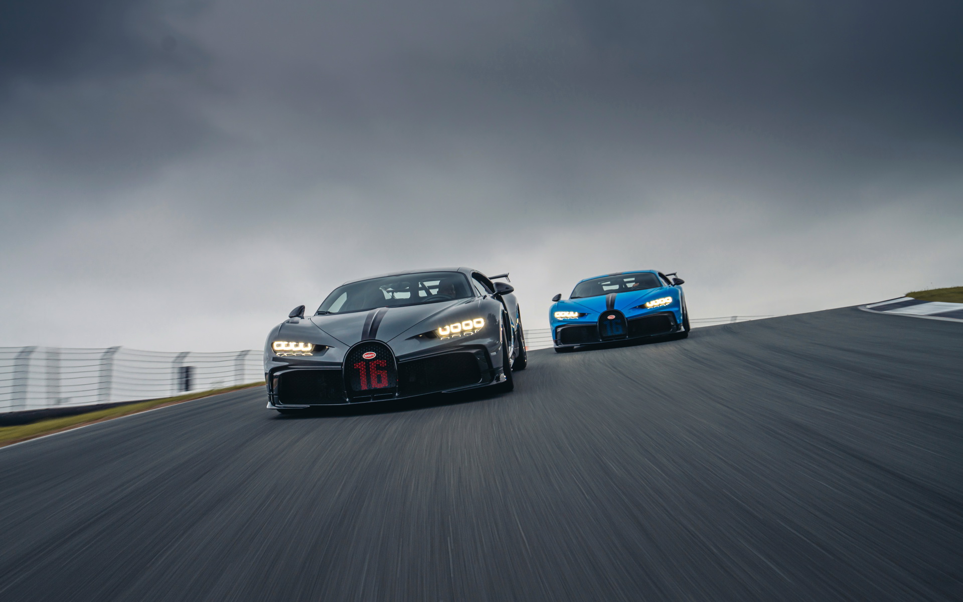 Download 2021 Bugatti Chiron Pur Sport - Front HD Wallpaper 1920x1200 #11