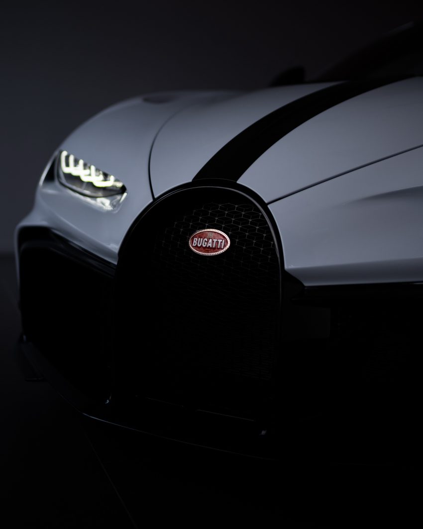 2021 Bugatti Chiron Pur Sport - Grill Phone Wallpaper 850x1063 #108