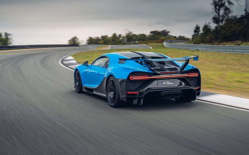 2021 Bugatti Chiron Pur Sport - Rear Three-Quarter Wallpaper 850x531 #58