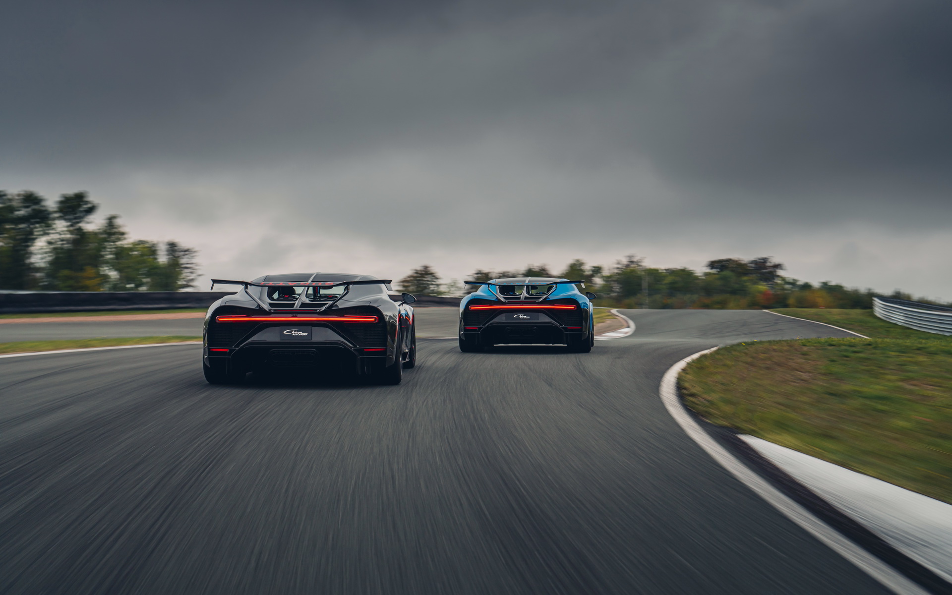 Download 2021 Bugatti Chiron Pur Sport - Rear HD Wallpaper 1920x1200 #18