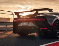 2021 Bugatti Chiron Pur Sport - Tail Light Wallpaper 190x150