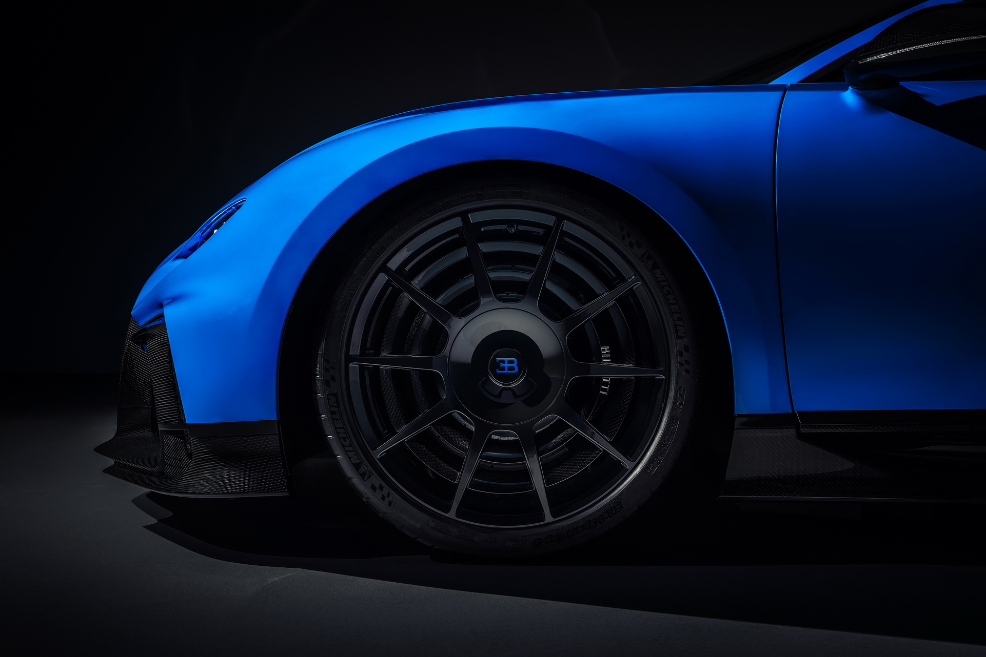 Download 2021 Bugatti Chiron Pur Sport - Wheel HD Wallpaper 1922x1282 #146