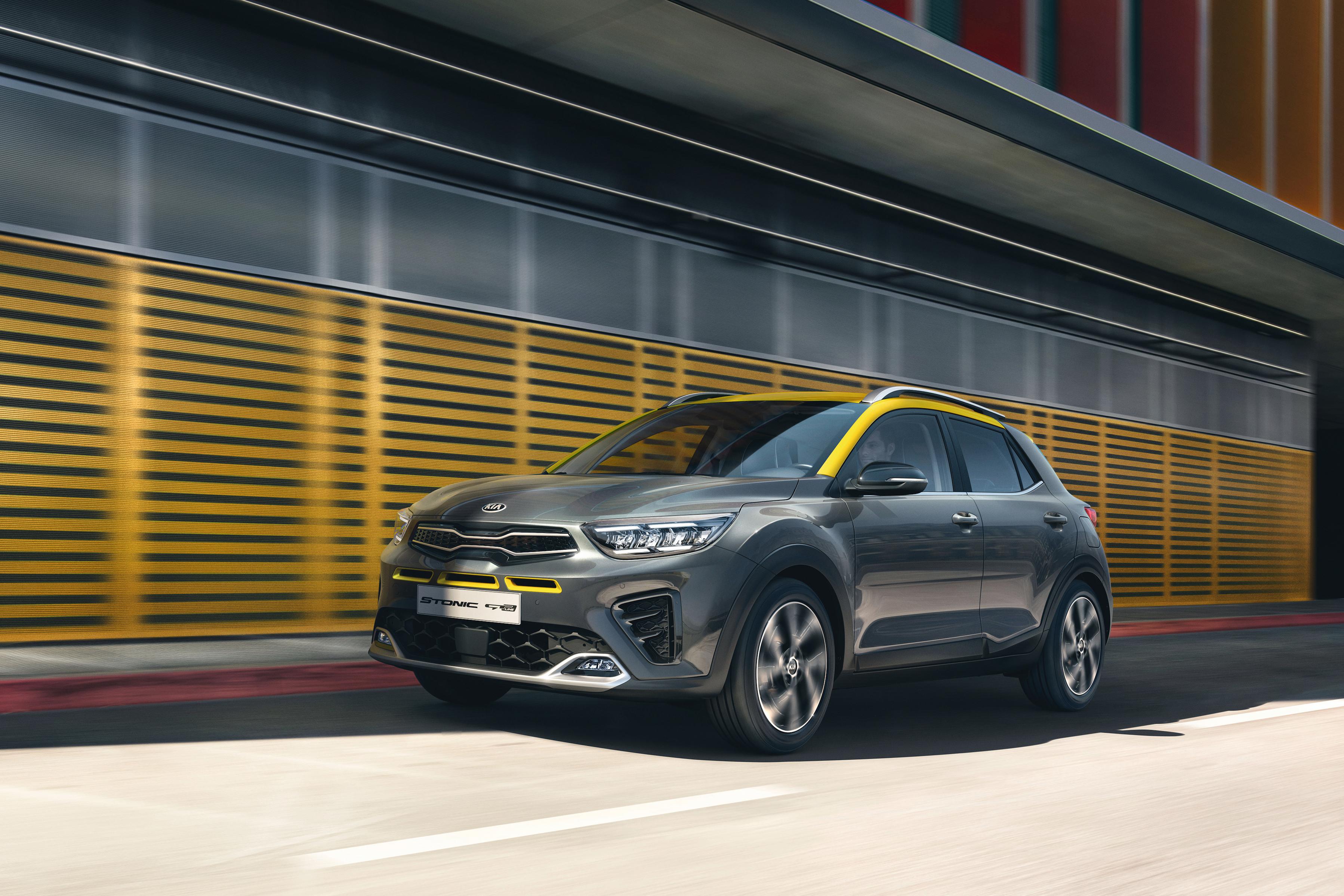 Download 2021 Kia Stonic GT Line - Front Three-Quarter HD Wallpaper 3596x2398 #7