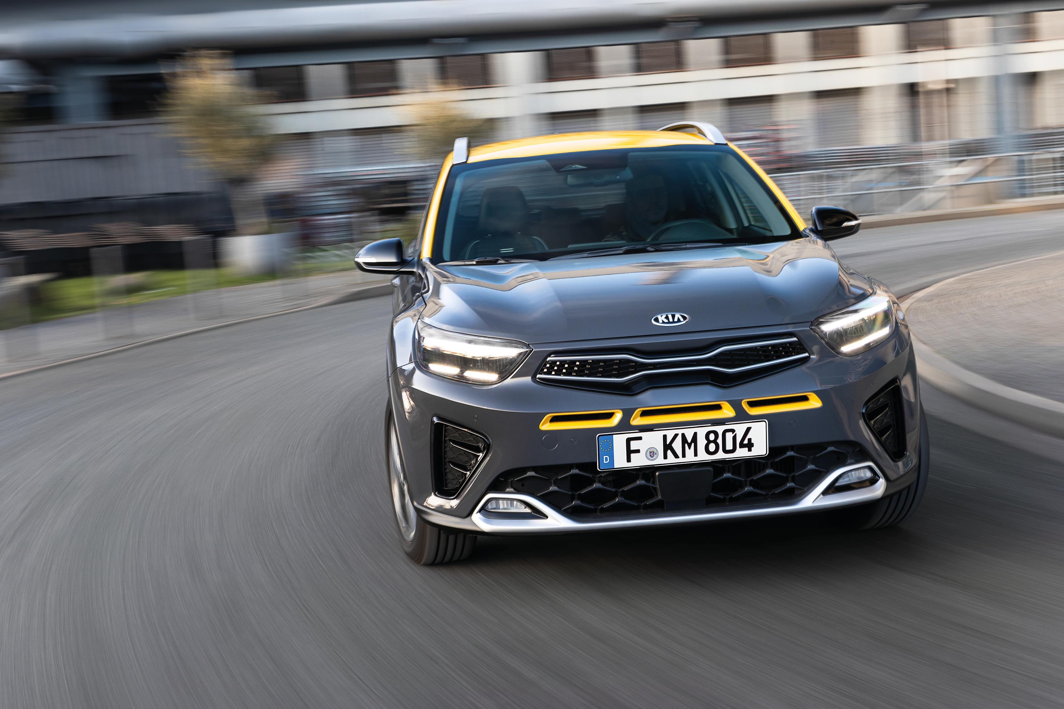 Download 2021 Kia Stonic GT Line - Front HD Wallpaper 3600x2400 #1