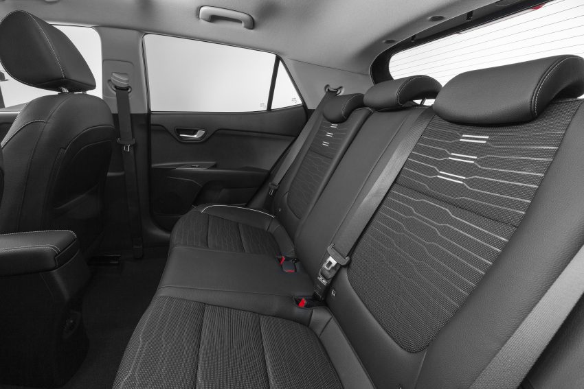 2021 Kia Stonic GT Line - Interior, Rear Seats Wallpaper 850x567 #19