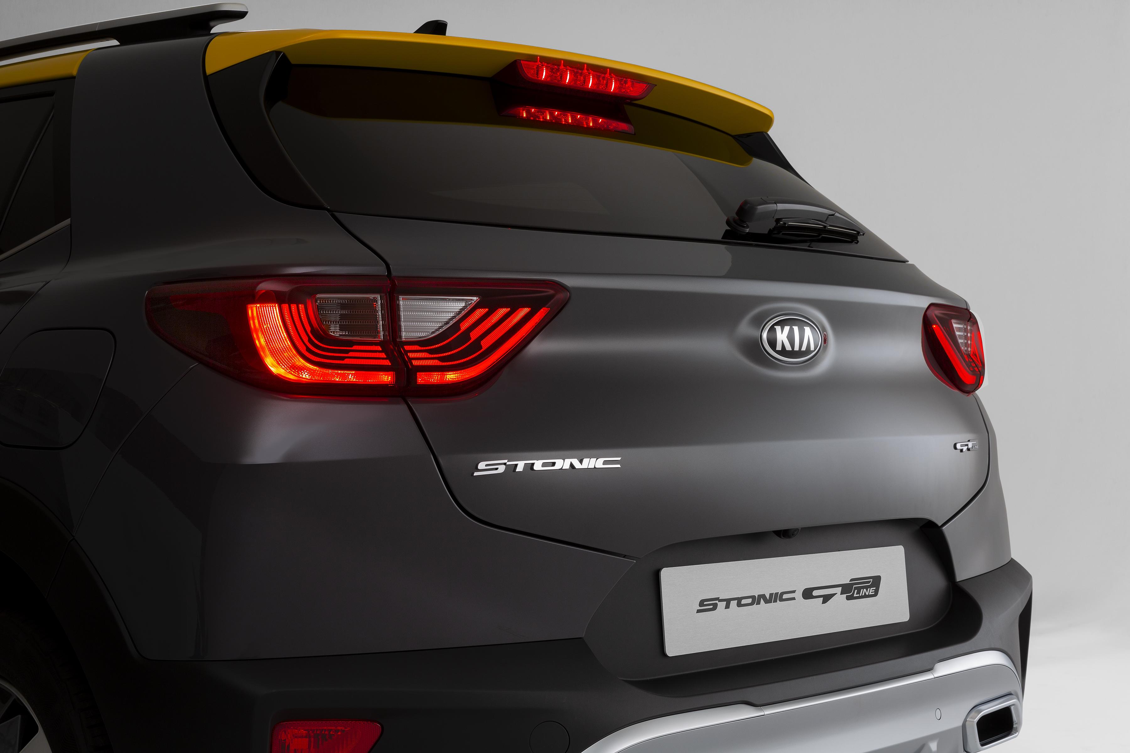 Download 2021 Kia Stonic GT Line - Tail Light HD Wallpaper 3600x2400 #13