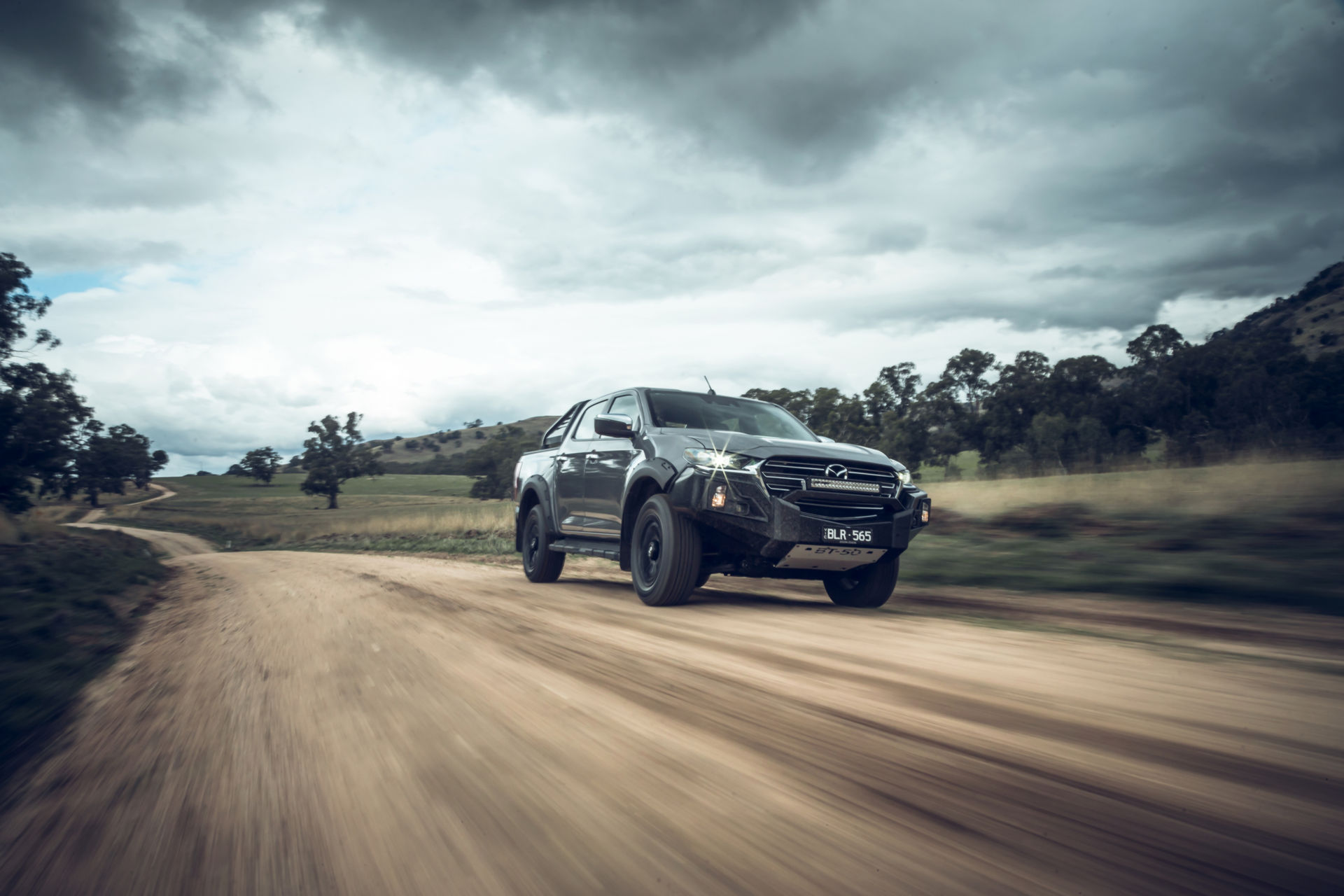 Download 2021 Mazda BT-50 Thunder - Front Three-Quarter HD Wallpaper 1920x1280 #11