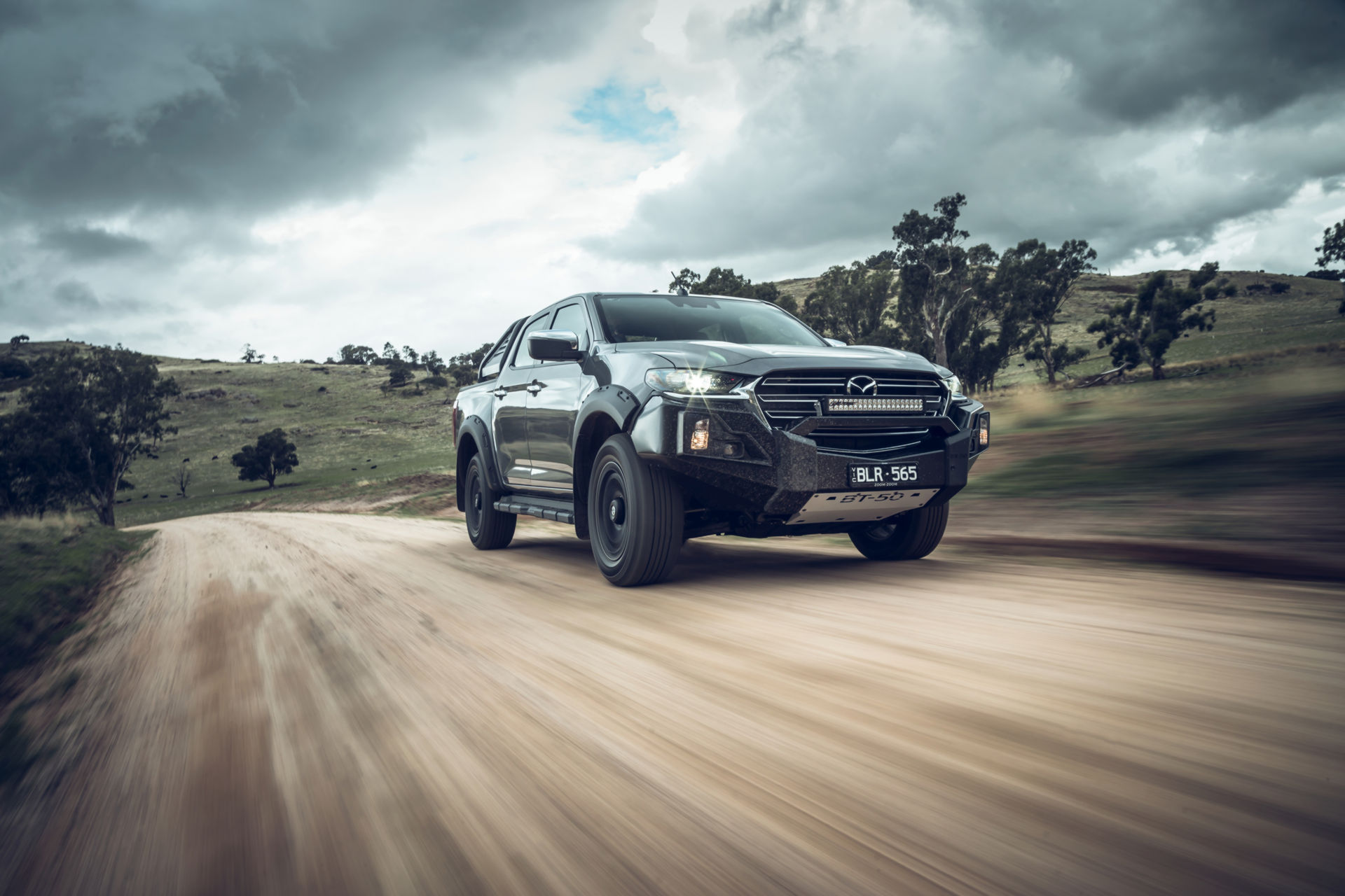 Download 2021 Mazda BT-50 Thunder - Front Three-Quarter HD Wallpaper 1920x1280 #6