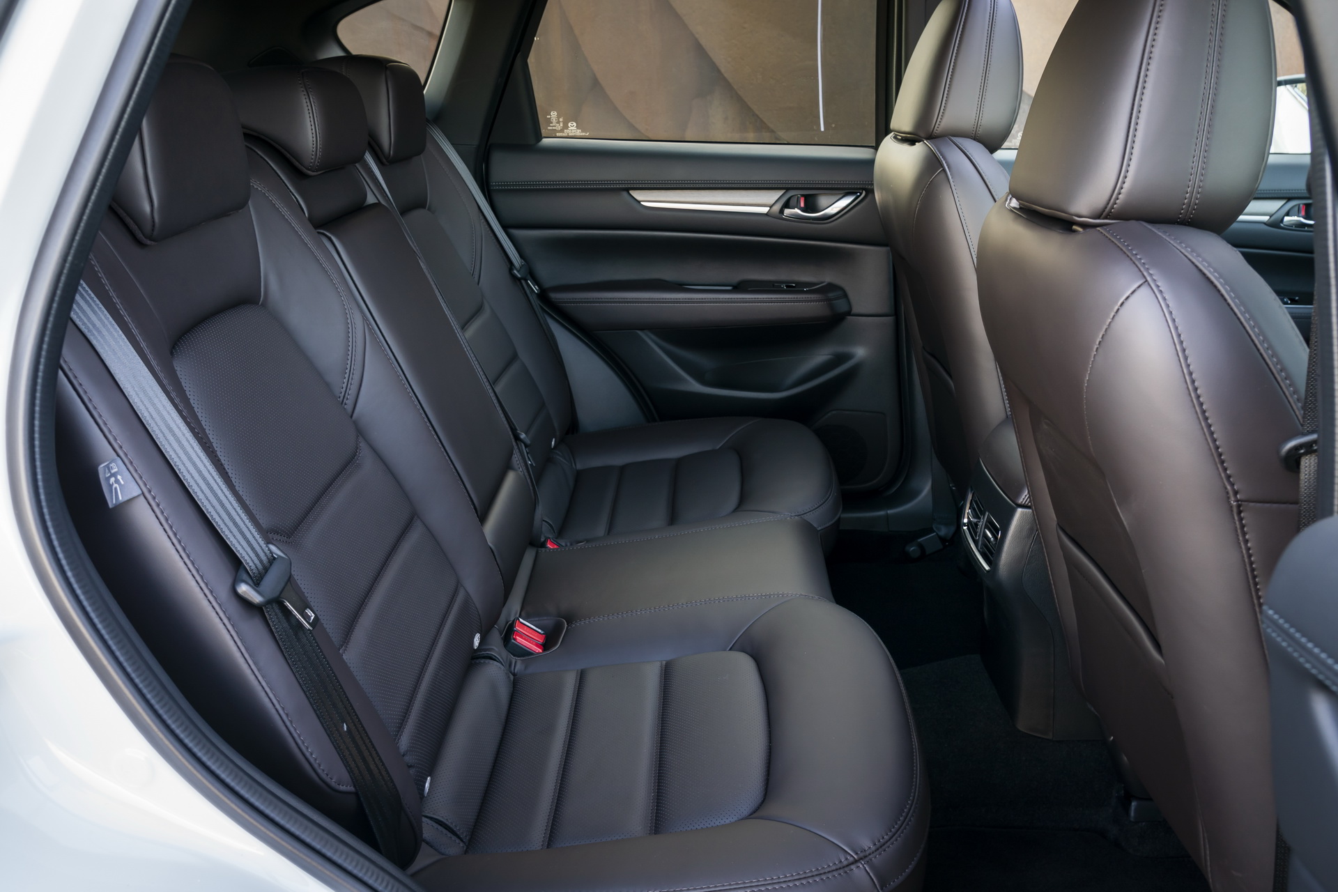 Download 2021 Mazda CX-5 GT Sport - Interior, Rear Seats HD Wallpaper 1920x1280 #115