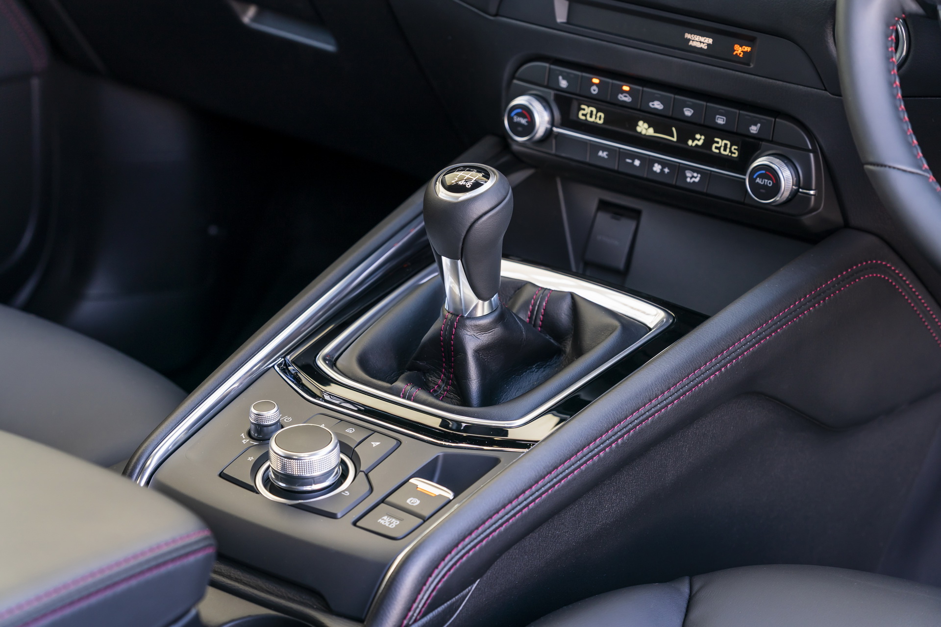 Download 2021 Mazda CX-5 Kuro Edition - Central Console HD Wallpaper 1920x1280 #72