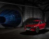 2021 Mazda CX-5 Kuro Edition - Front Three-Quarter Wallpaper 190x150