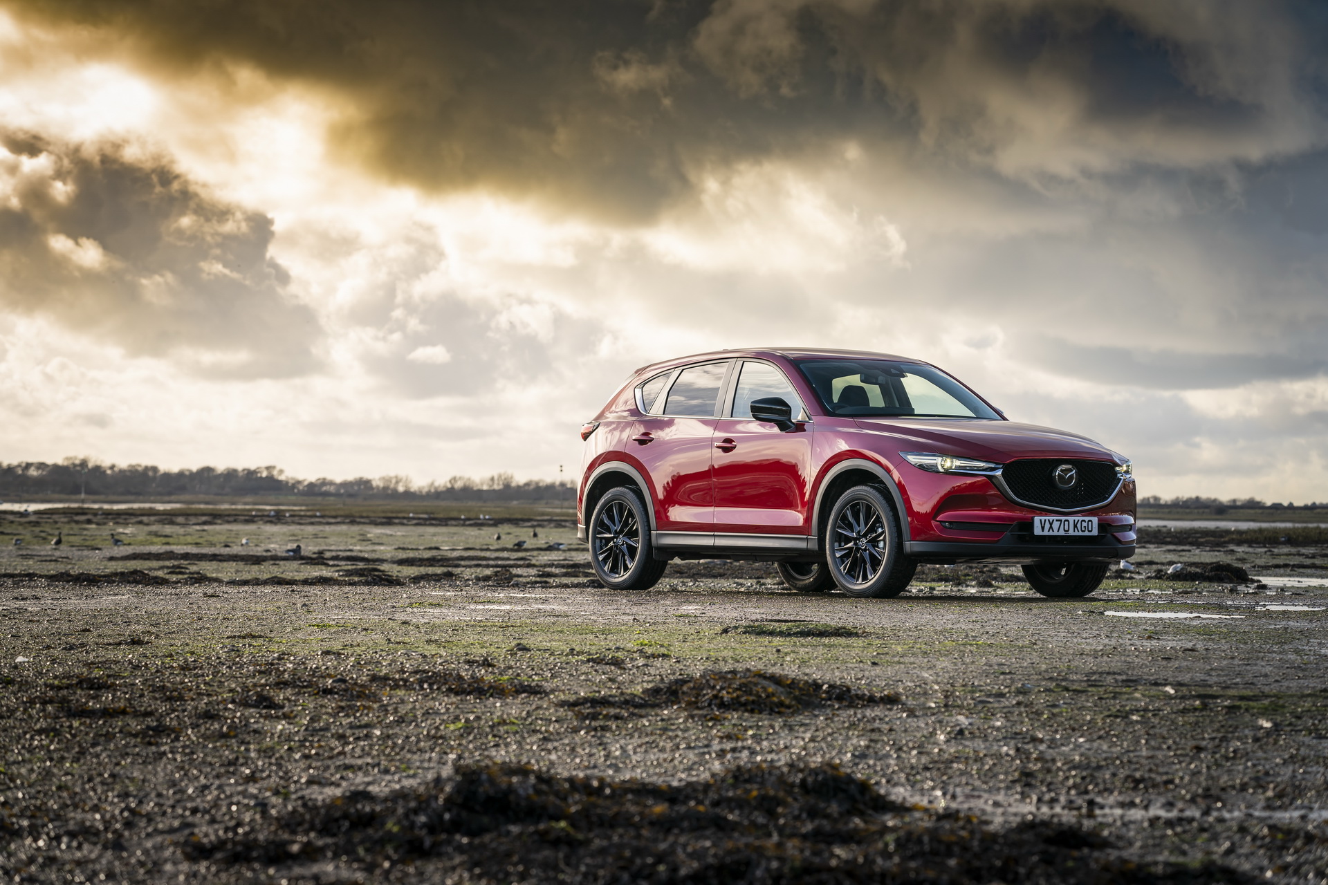 Download 2021 Mazda CX-5 Kuro Edition - Front Three-Quarter HD Wallpaper 1920x1280 #42