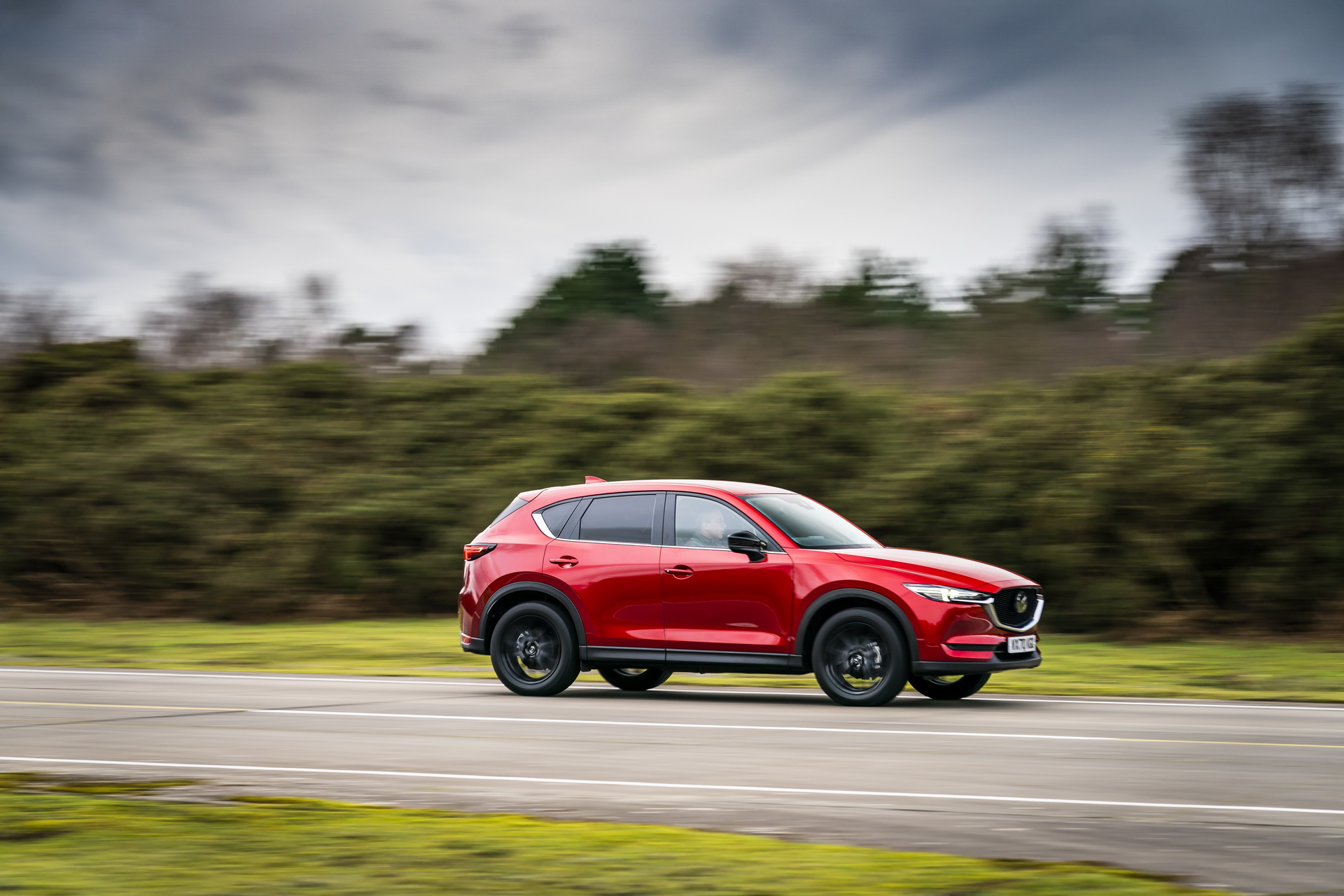 Download 2021 Mazda CX-5 Kuro Edition - Side HD Wallpaper 1920x1280 #33