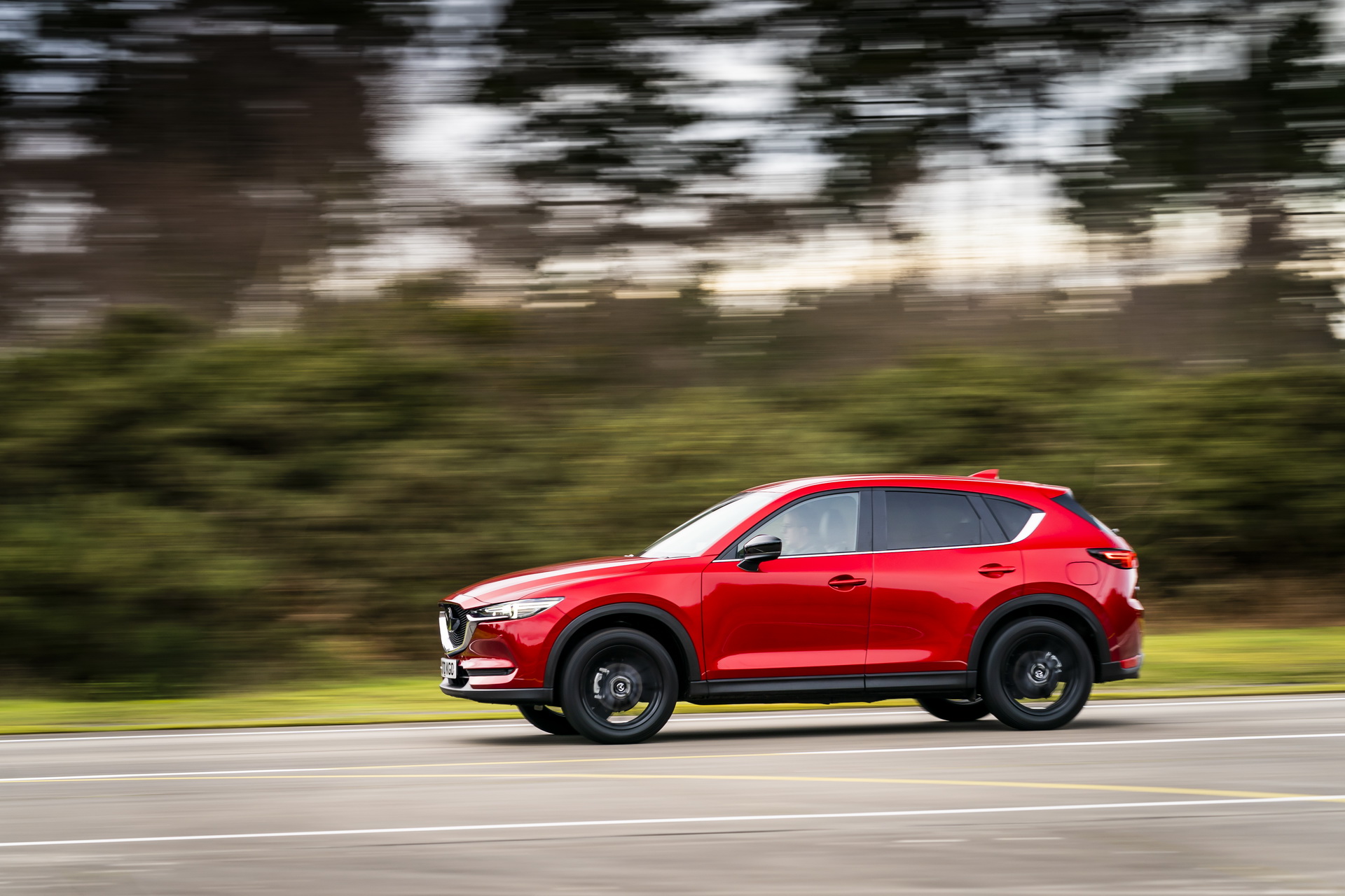 Download 2021 Mazda CX-5 Kuro Edition - Side HD Wallpaper 1920x1280 #34