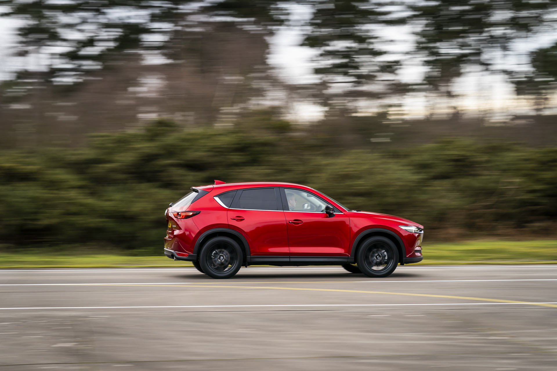 Download 2021 Mazda CX-5 Kuro Edition - Side HD Wallpaper 1920x1280 #38